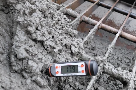Concretagem com Gelo: Tecnologia e Precisão no Volo Zenith